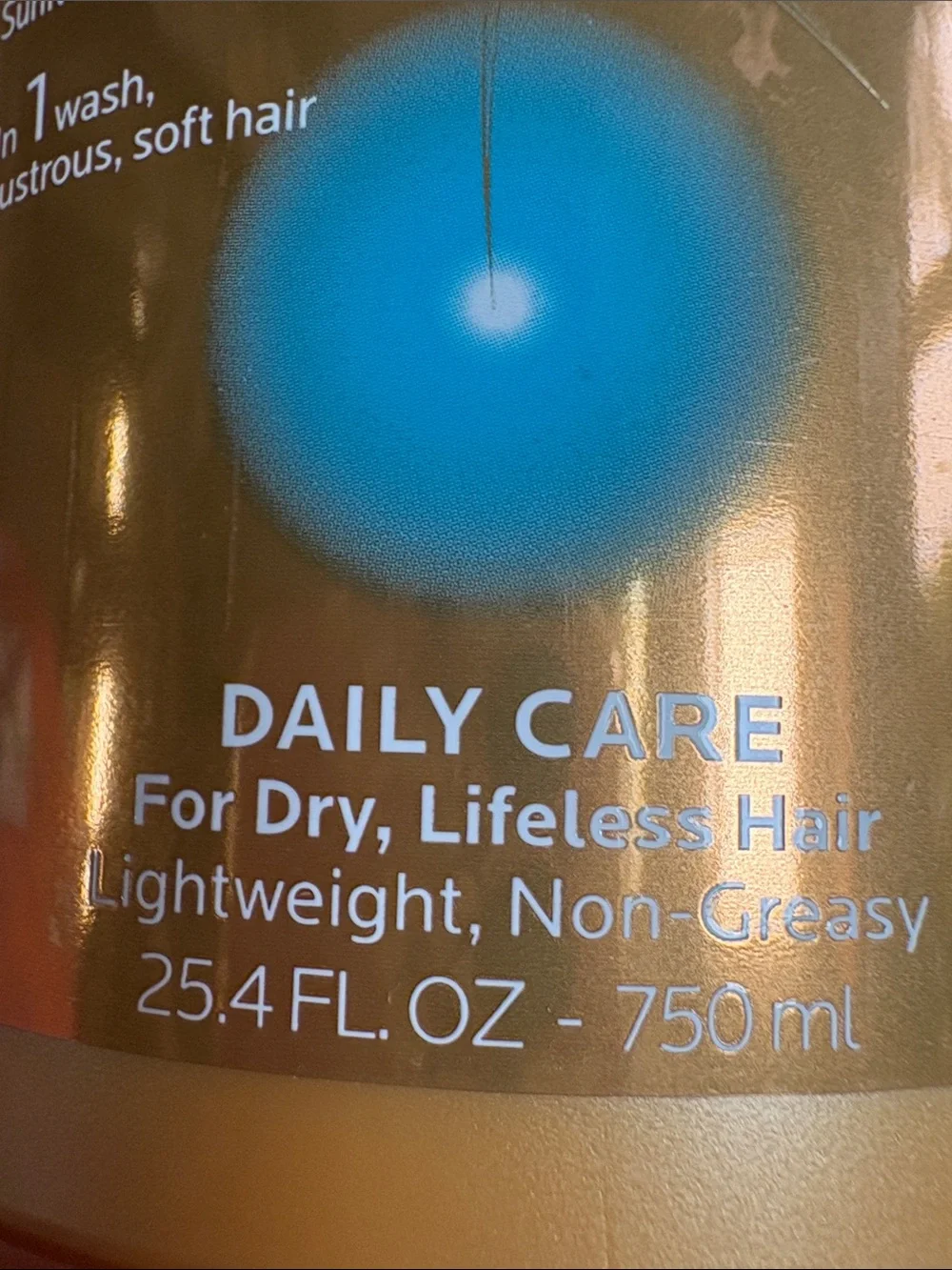 NWOT L’Oréal Extraordinary Oil Nourishing Hair Conditioner -